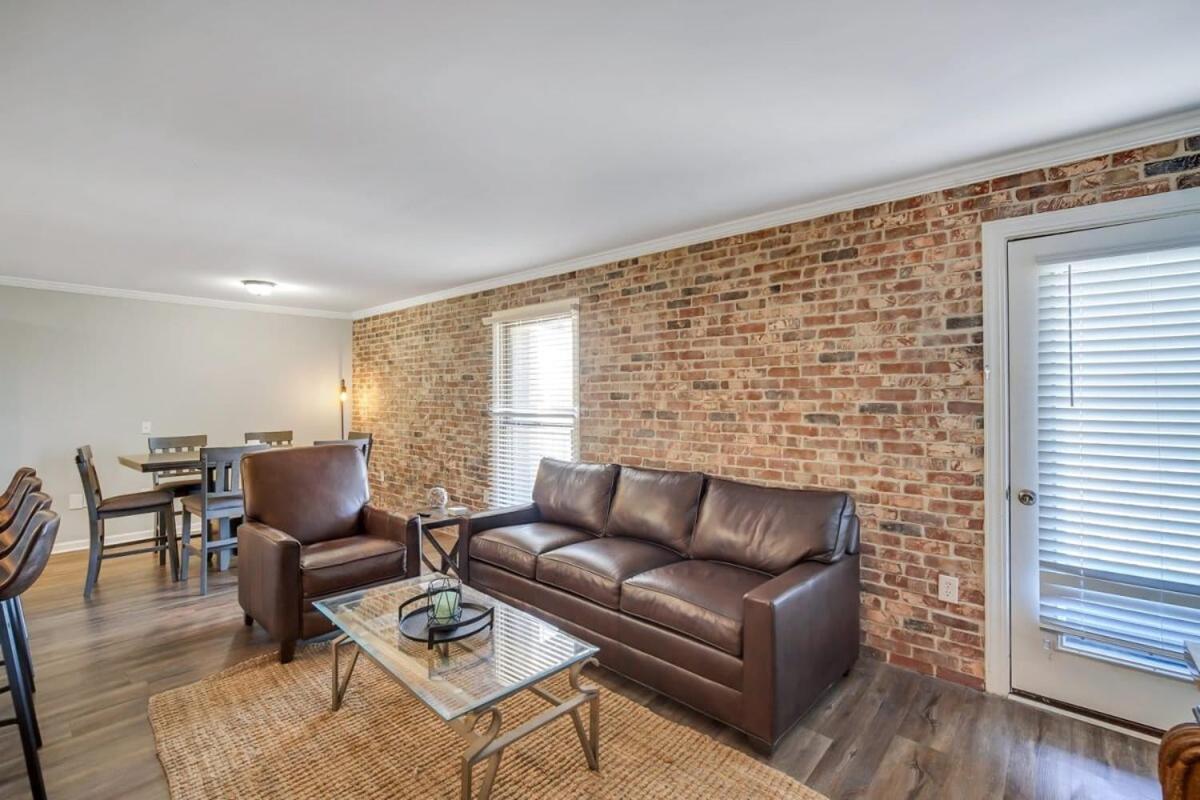 Eagle'S Nest - Spacious Loft Downtown - Near Gsu Стейтсборо Экстерьер фото