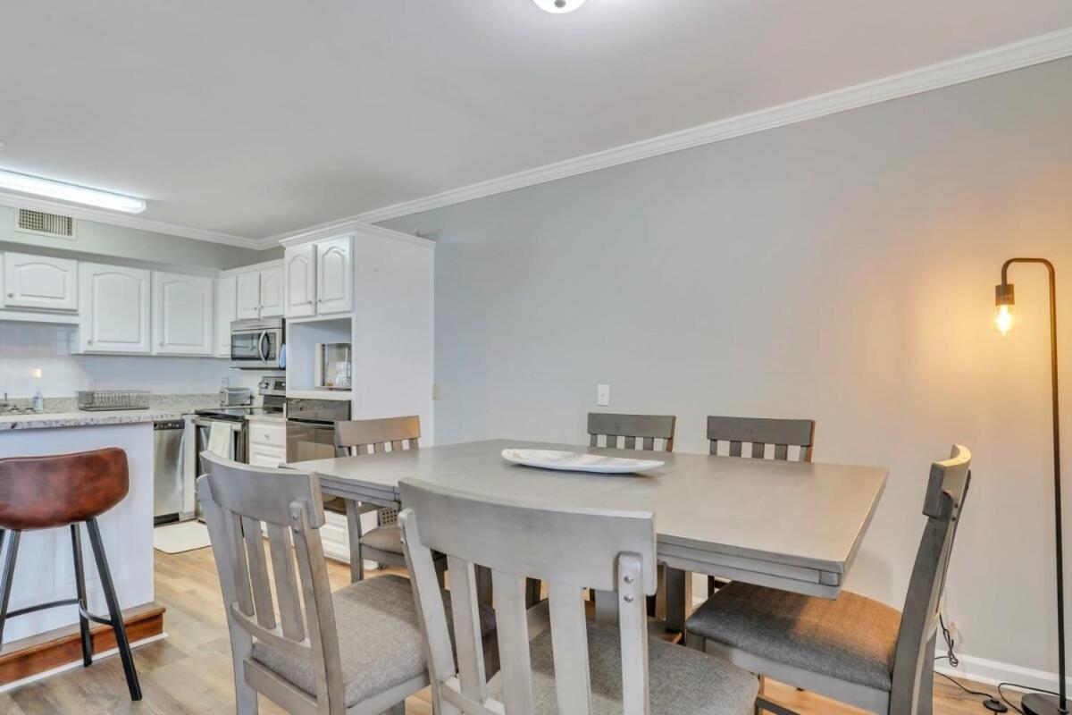 Eagle'S Nest - Spacious Loft Downtown - Near Gsu Стейтсборо Экстерьер фото